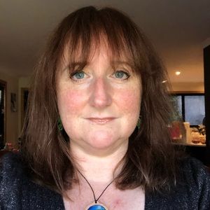 Meet your Posher, Georgiana